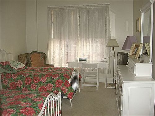 Olde Judge Mansion Couette-café