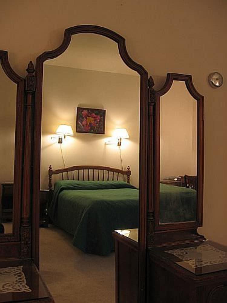 Olde Judge Mansion Frühstückspension 4*