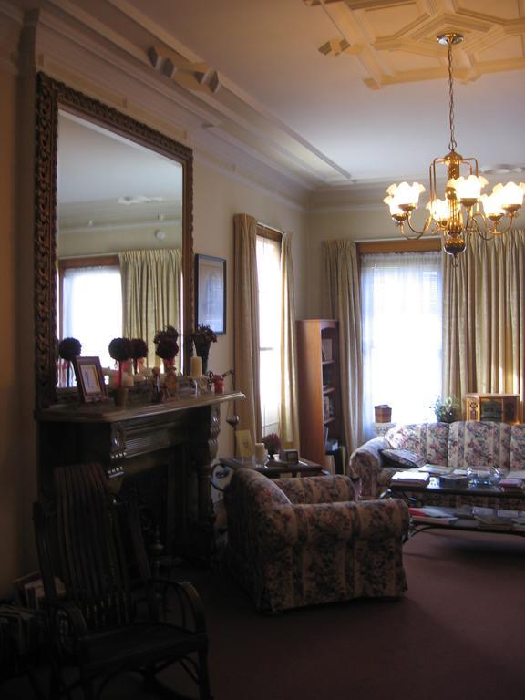 Olde Judge Mansion 4*