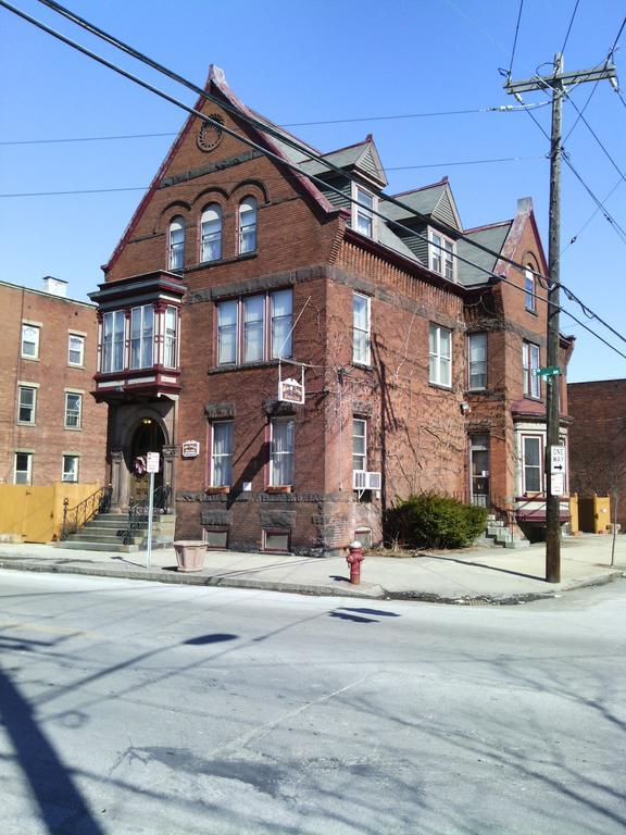 Olde Judge Mansion Frühstückspension Troy