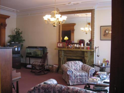 Olde Judge Mansion 4* Troy